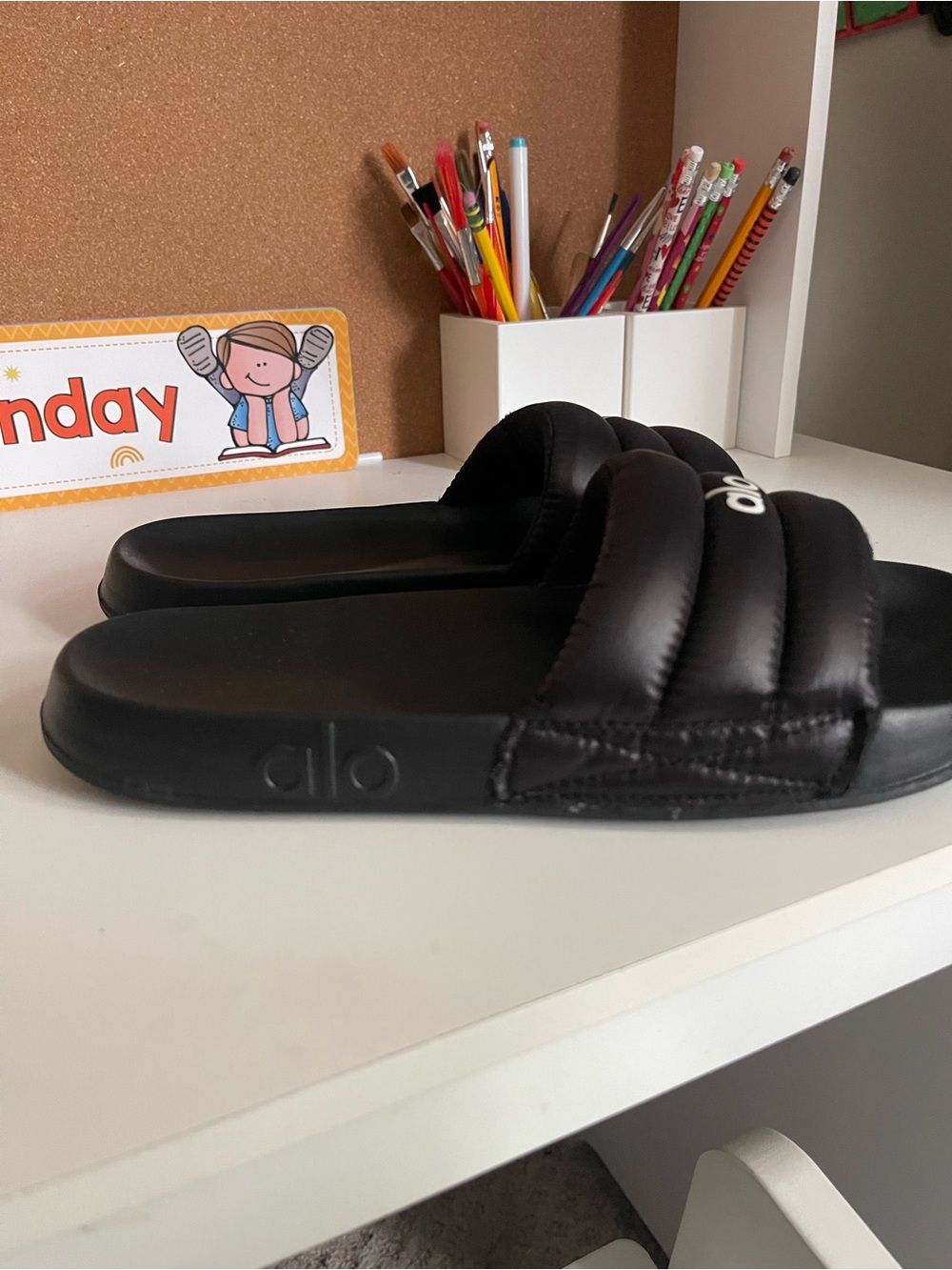 ALO Yoga Black Cloud it Slide Sandals - Picture 5 of 7